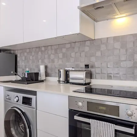 Sea Breeze Two Bedroom 公寓 科斯塔特吉塞
