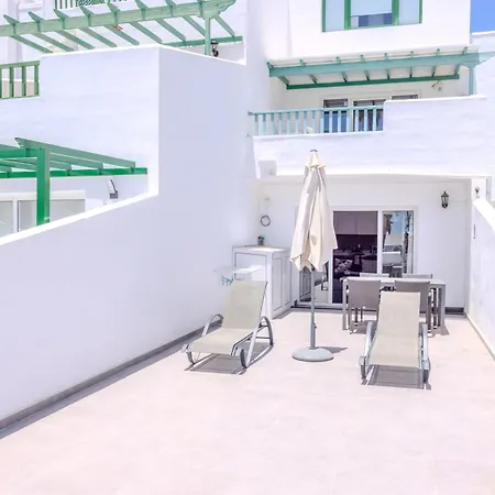Sea Breeze Two Bedroom * 科斯塔特吉塞